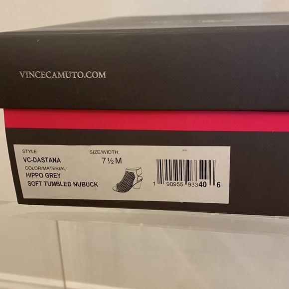 Vince Camuto  perforated open toe shooties - Picture 8 of 9